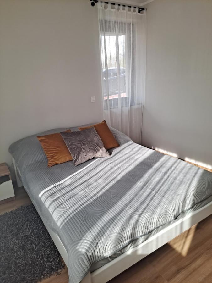 Apartament Sarna Jelenia Góra Buitenkant foto